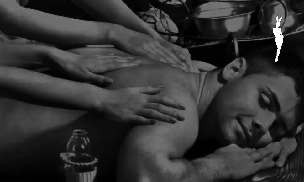 Lesbi show massage in Prague